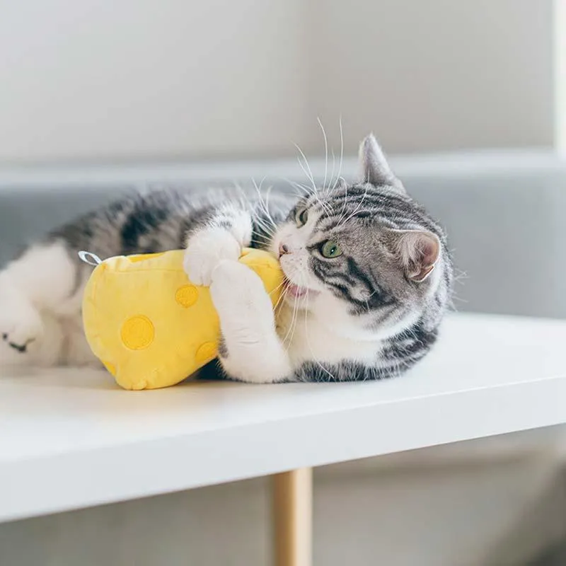 PURLAB Cheese Cat Toy With Catnip